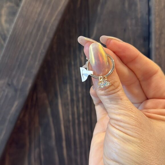 14K Gold Plated RoseGold Diamond Iridescent Ring - Picture 5 of 8